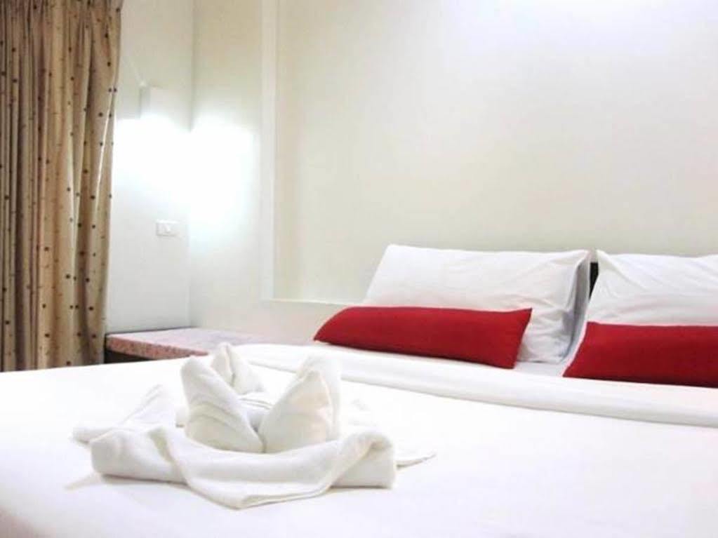 Sawasdee House Hotell Bangkok Exteriör bild