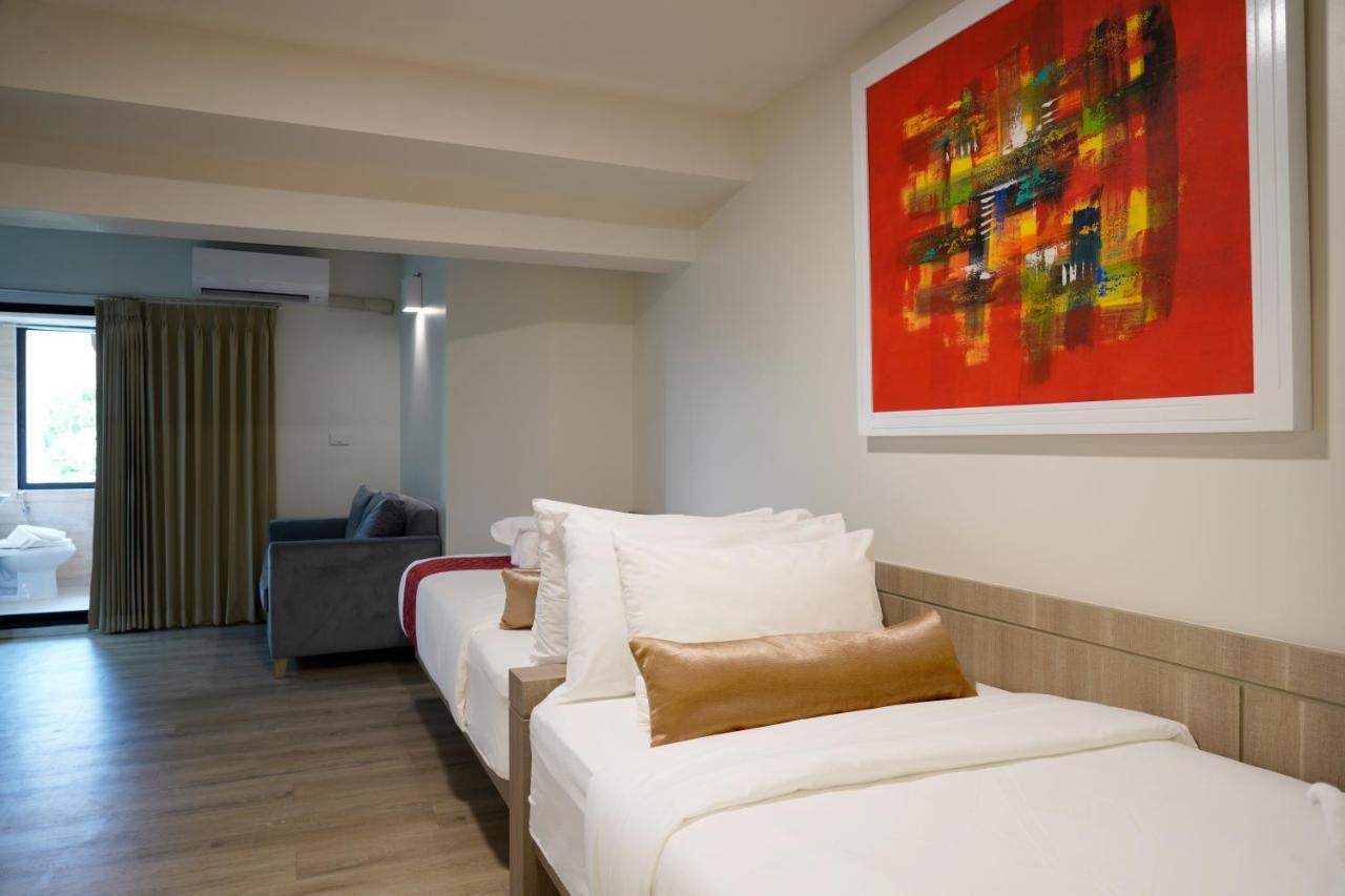 Sawasdee House Hotell Bangkok Exteriör bild