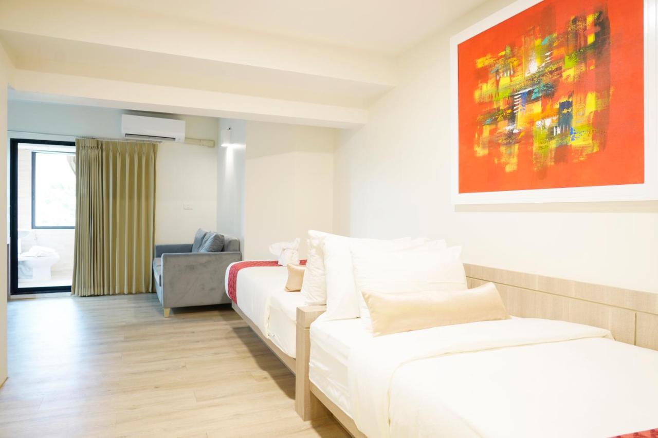 Sawasdee House Hotell Bangkok Exteriör bild